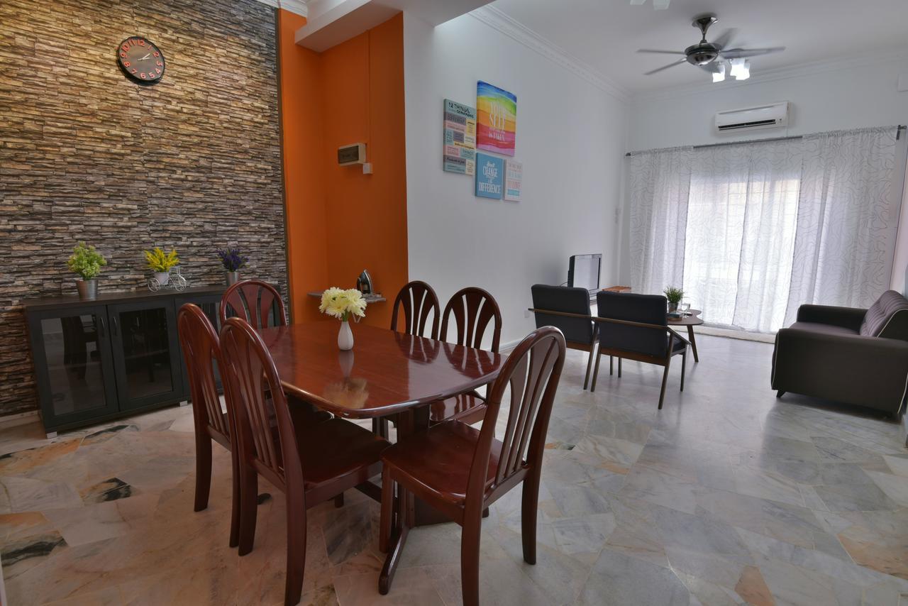 Femosa Homestay Melaka Екстериор снимка